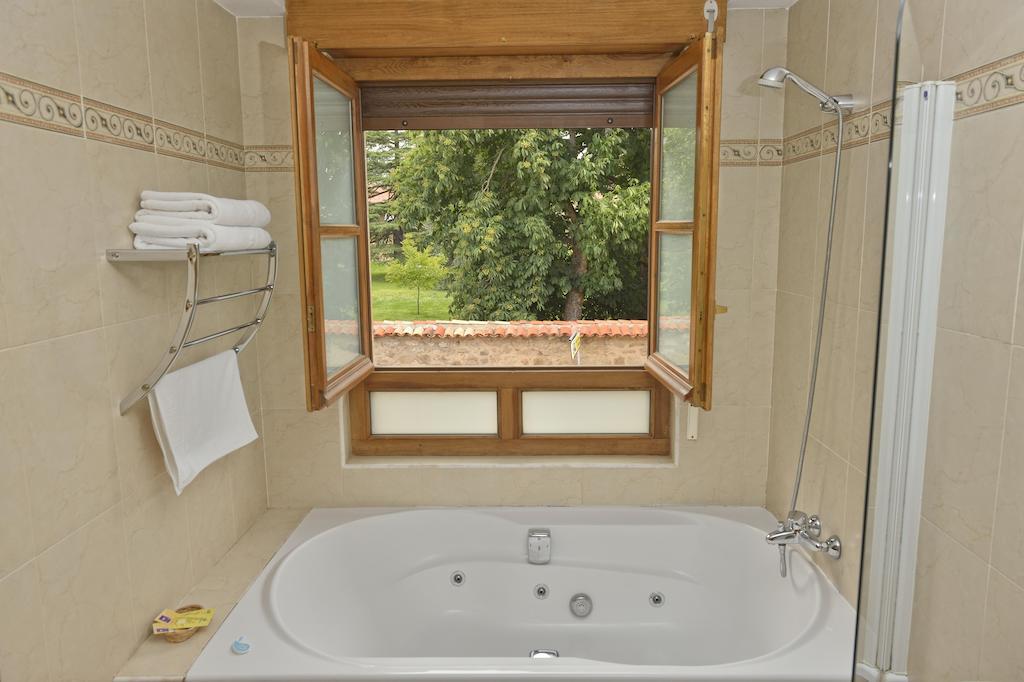 Hotel Rural La Corte De Los Pinares Vinuesa Dış mekan fotoğraf